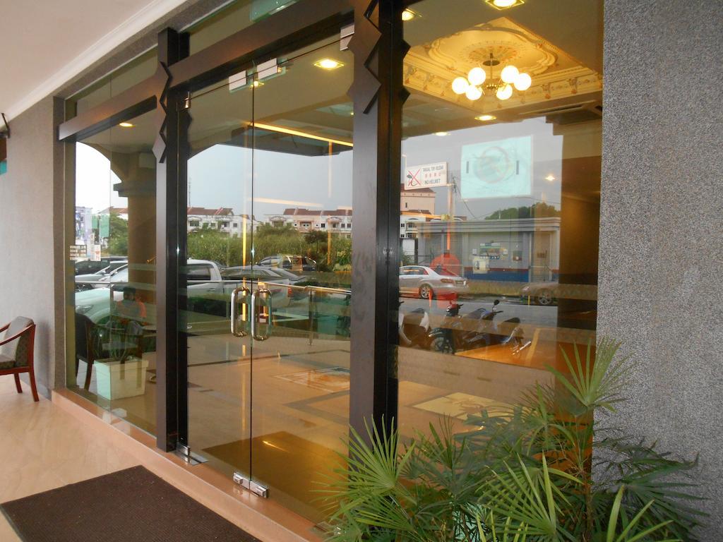 Sai Villa Hotel Near Klia & Klia2 Nilai Exteriér fotografie