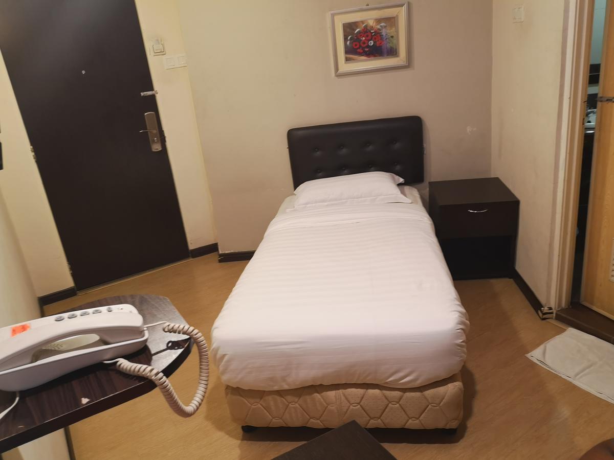Sai Villa Hotel Near Klia & Klia2 Nilai Exteriér fotografie