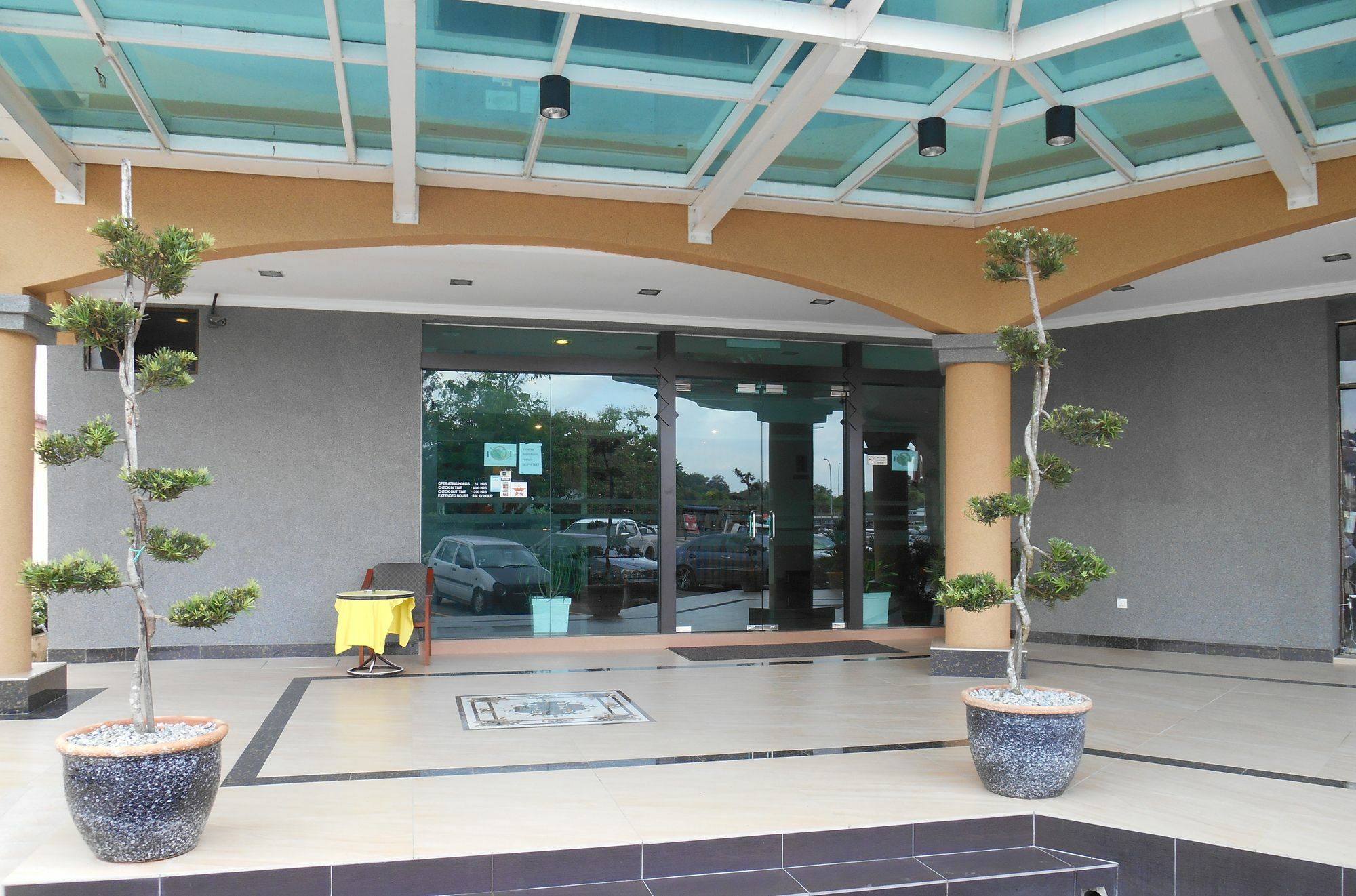 Sai Villa Hotel Near Klia & Klia2 Nilai Exteriér fotografie